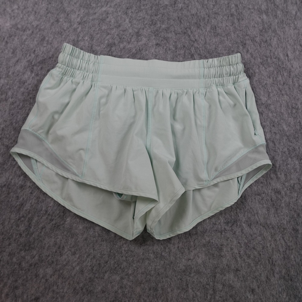 Lululemon Shorts Womens 4 Mint Hotty Hot Low Rise 2.5 Lined Athletic Active Run